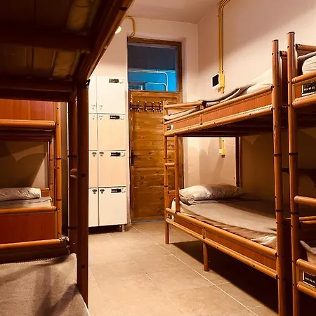 Berlin & Street Albergue *