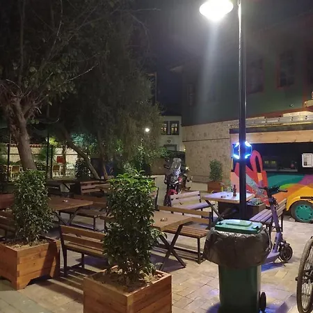 Hostal Berlin & Street Antalya