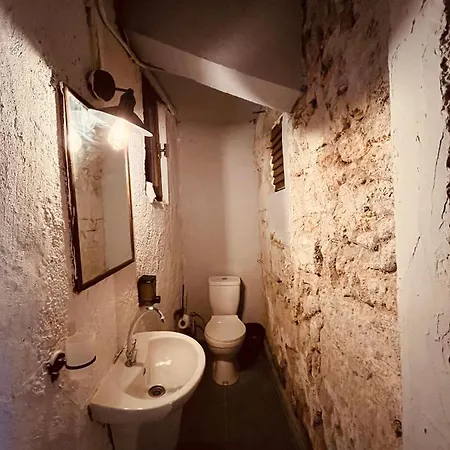 Hostal Berlin & Street Antalya