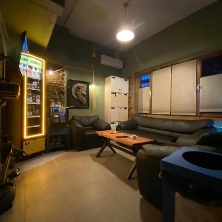 Hostal Berlin & Street *