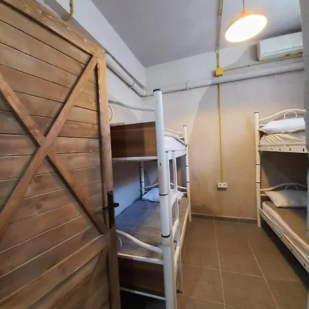 Berlin & Street Hostel