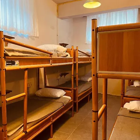 Berlin Hostel&street