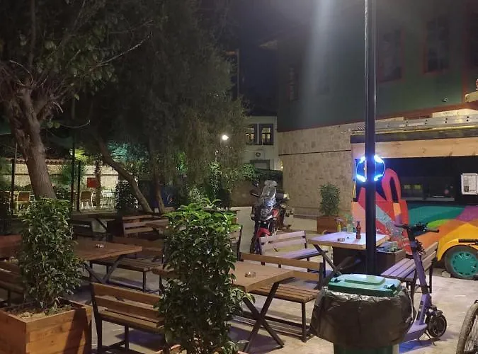 Hostal Berlin & Street Antalya